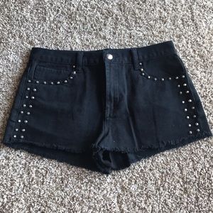 Stud Shorts High Waisted (size 26)